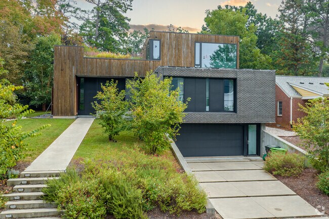 If you look close, you can find a sprinkling of 21st Century homes in the university area.