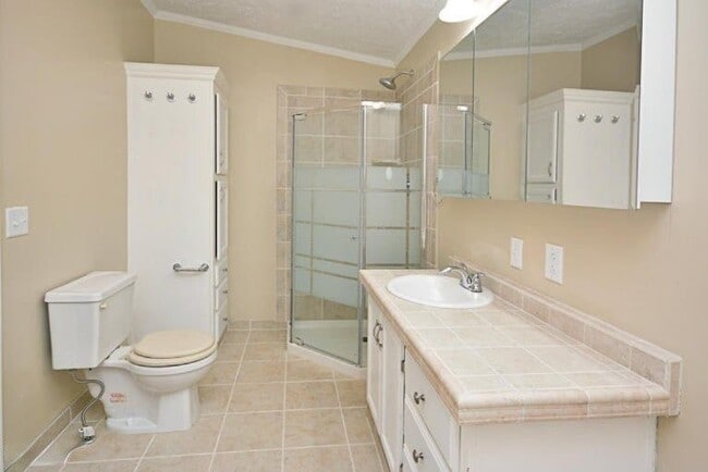 45794-37 1 2 37 1 2 St, Paw Paw, MI 49079 - photo 2