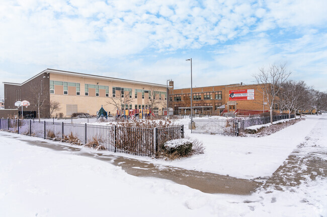 Edison Park Elementary School is a K-8th grade public school in Chicago.