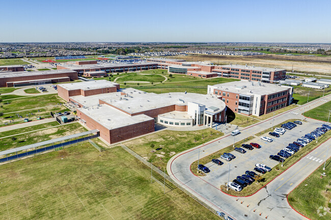 Paetow High School, Katy TX Rankings & Reviews - Homes.com