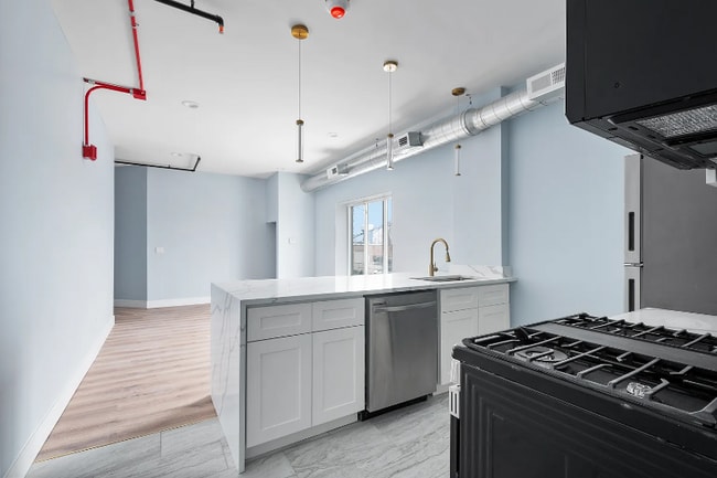 9919 W Roosevelt Rd unit 2, Westchester, IL 60154 - photo 5