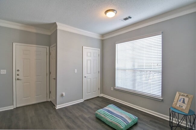 Park Creek Apartments, Gainesville, GA 30504 - photo 6