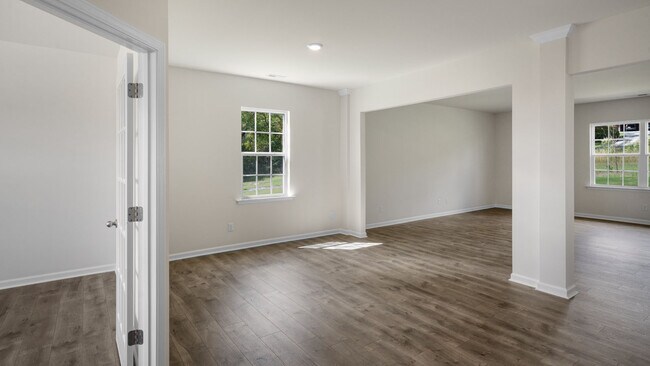 502 Nassco Place, Jamestown, NC 27282 - photo 4