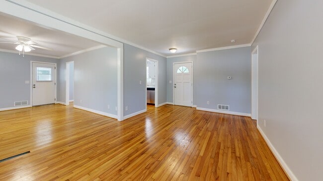 423 Center Cir SW, Conyers, GA 30094 - photo 2