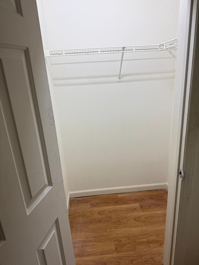 1911 Wolftech Ln unit 302, Raleigh, NC 27603 - photo 4