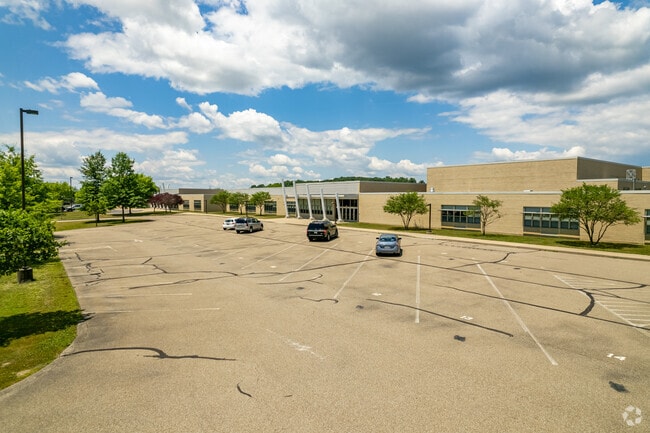 There is plenty of parking at West Hills Intermediate School.
