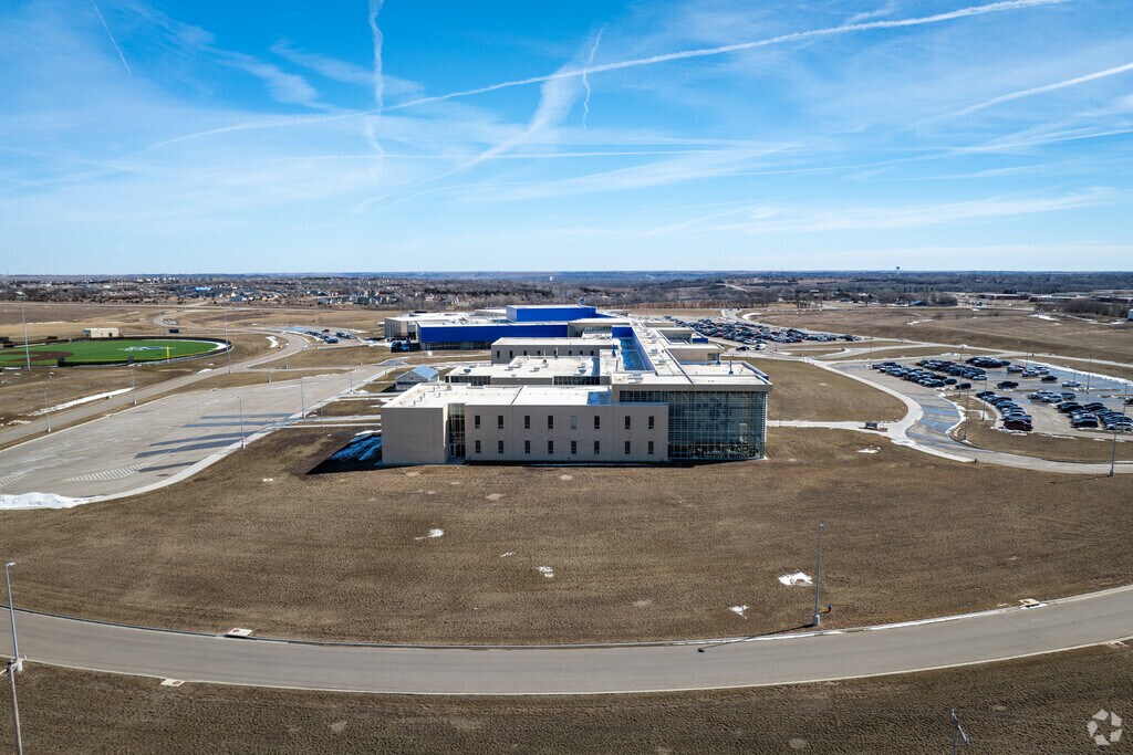 Junction City High School is a popular schooling option in the area.