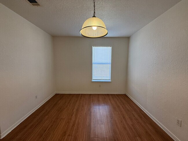 1403 Dugger Cir unit C, Killeen, TX 76543 - photo 7