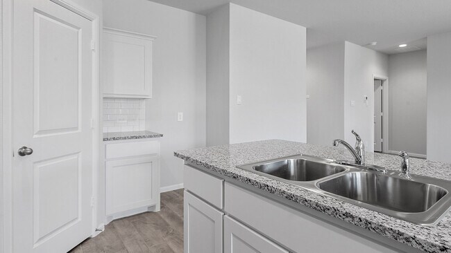 9705 Austin Hollow Rd, Crowley, TX 76036 - photo 7