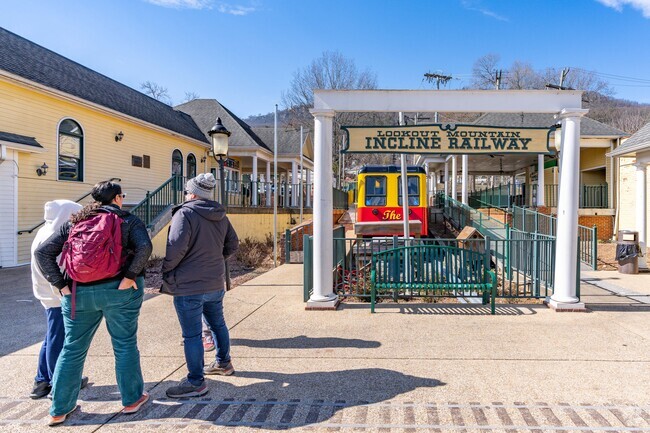 The Incline Railway is a close attraction for anyone in Piney Woods.
