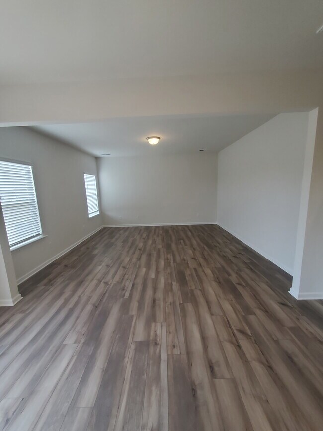 5702 Hagler Loop, Catawba, NC 28609 - photo 2