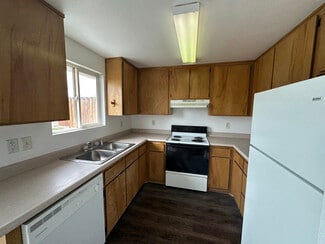 1258 Newlands Dr W Unit 30, Fernley, NV 89408