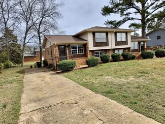 1304 Park Forrest Dr, Fort Oglethorpe, GA 30742