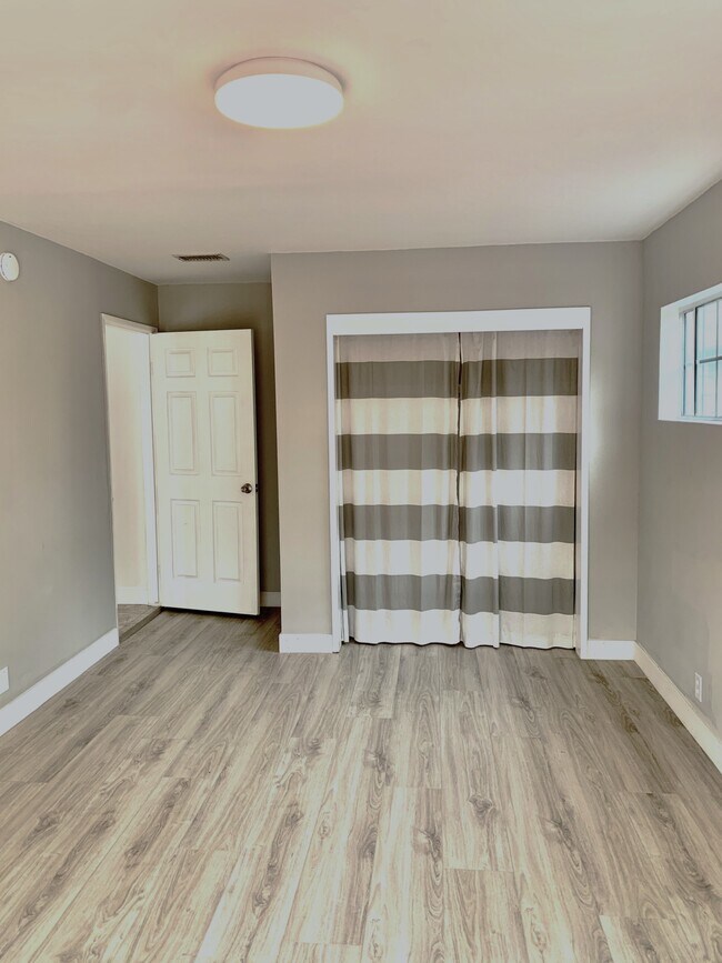 4920 W 141st St, Hawthorne, CA 90250 - photo 7