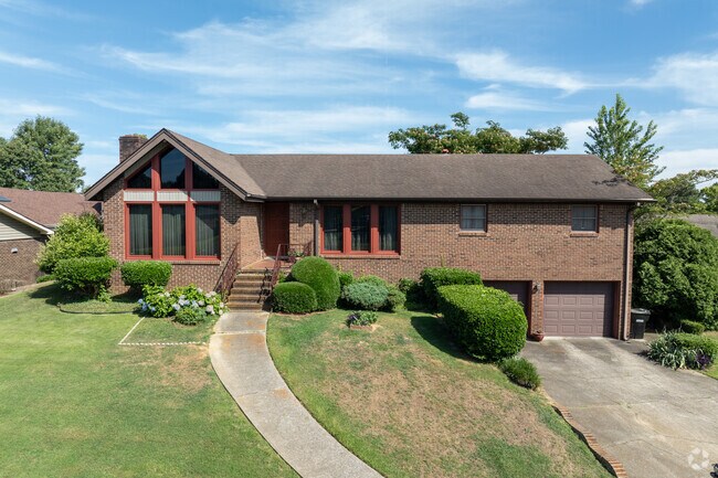 Older ranch-style homes bring charm to Hooper City.