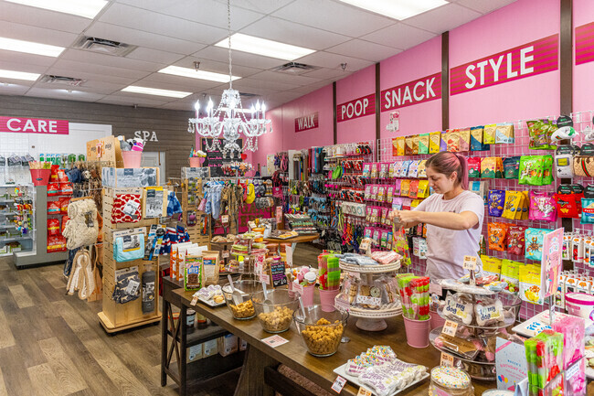 In Cypress Glen, you will find plenty of treats for your pet at Wool Gang Bakery and Grooming.