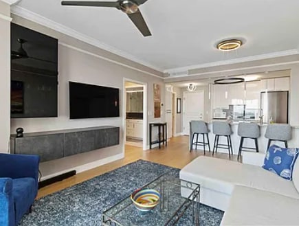 Renaissance Condominiums unit 1005, Sarasota, FL 34236 - photo 2