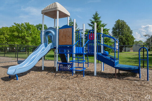Spring Elementary welcomes playtime.