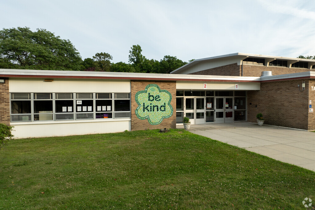 Tashua School serves elementary students.