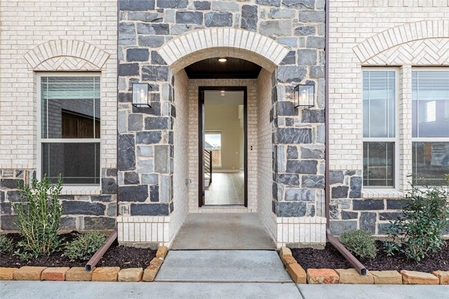 2618 Waterfall Ct, Venus, TX 76084 - photo 4