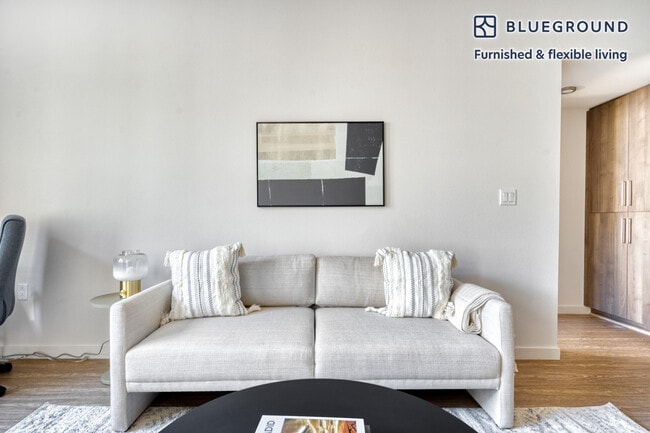 650 E Capitol Ave unit FL3-ID822, Milpitas, CA 95035 - photo 2