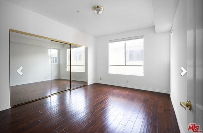 8349 Blackburn Ave unit 102, Los Angeles, CA 90048 - photo 6
