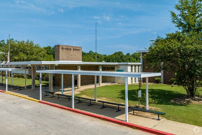 Orchard Elementary School serves Forest Highland students.