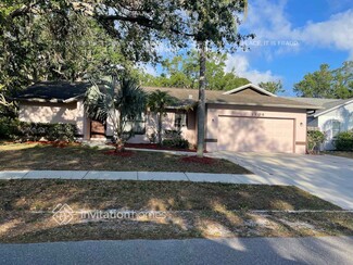 2204 Tall Oak Ct, Sarasota, FL 34232