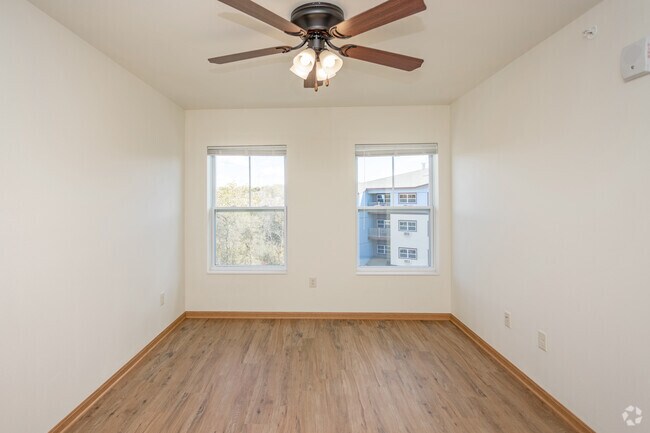 The Depot, River Falls, WI 54022 - photo 4