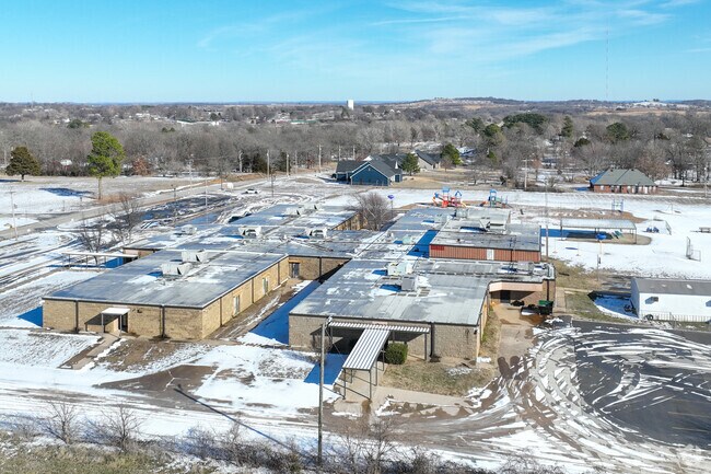 Northwest Elementary School is located just off Highway 51 on 131st Street.