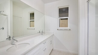 6045 Fairfax Dr, Eastvale, CA 92880