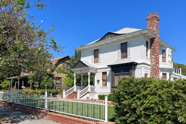 Victorian home near Central Park highlights Uptown Whittier’s architectural heritage.