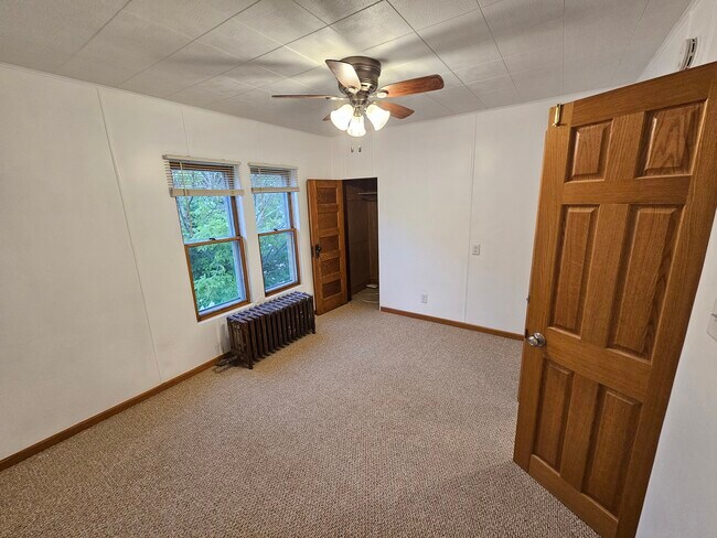 802 W 11th Ave unit 802A, Oshkosh, WI 54902 - photo 7