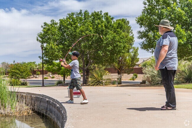 Razor Ridge Park is a great place for grandparents and grandchildren to fishing together.