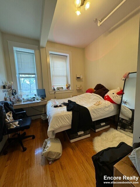 84 Fenway unit 1, Boston, MA 02115 - photo 6