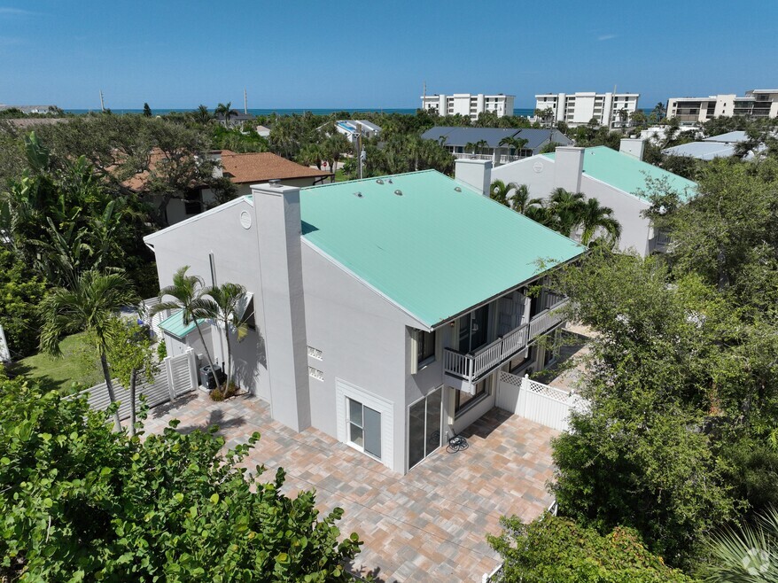 4901 Bethel Creek Dr unit F, Vero Beach, FL 32963 - photo 2