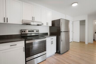 1000 W Moorhead Cir, Boulder, CO 80305