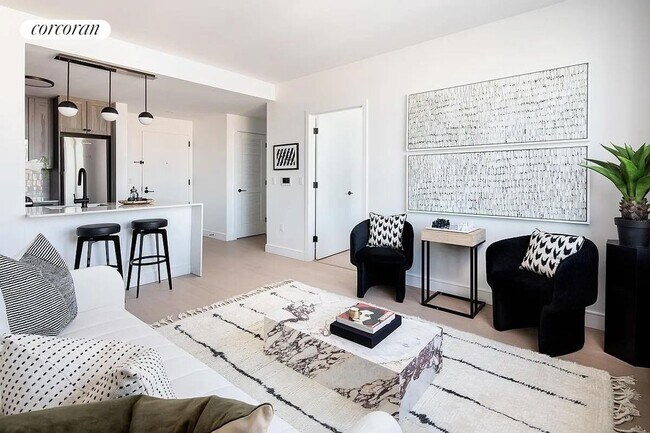 36-20 Steinway St, Queens, NY 11101 - photo 5