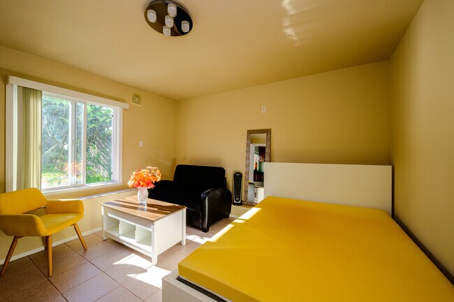 2733 Ortega St unit A, San Francisco, CA 94122 - photo 4