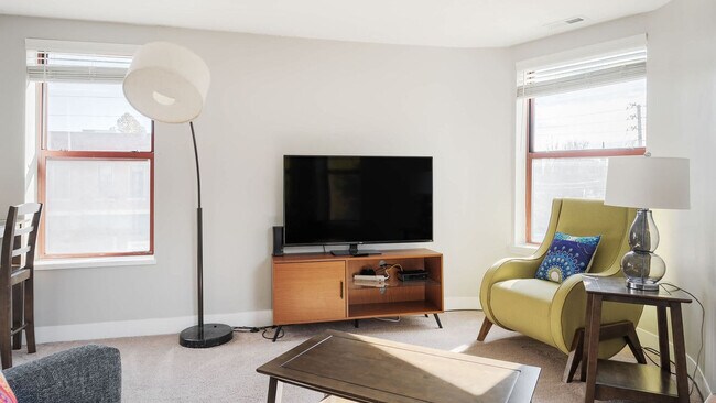 615 N East St unit ID1364133P, Indianapolis, IN 46202 - photo 4