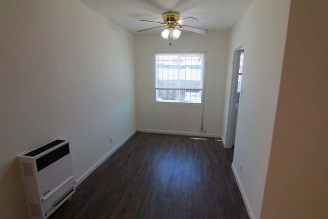 5940 Melrose Ave unit 3, Los Angeles, CA 90038 - photo 2