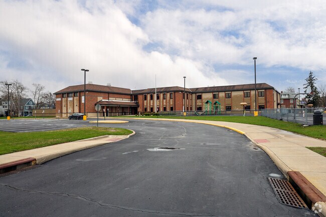 Admiral King Elementary School, Lorain