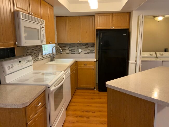 3135 Shady Dell Ln unit 144, Melbourne, FL 32935 - photo 3