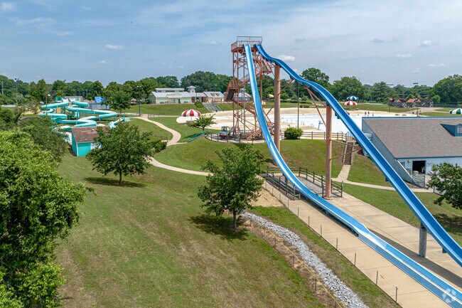 Sunset View is home to Wave Country waterpark.