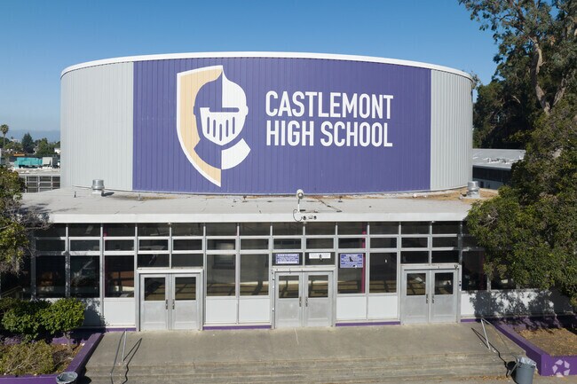 Castlemont High near Coliseum boasts a strong 14:1 student-to-teacher ratio.