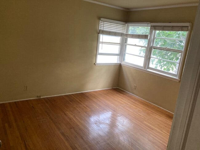 1526 E Wilson Ave unit Detached House, Glendale, CA 91206 - photo 4