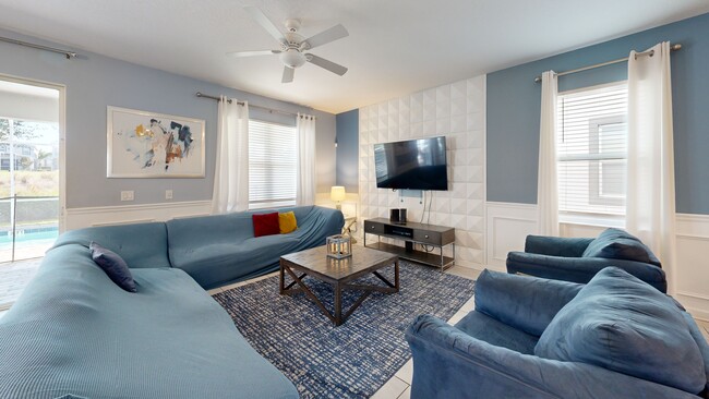 531 Pebble Beach Dr, Davenport, FL 33896 - photo 2