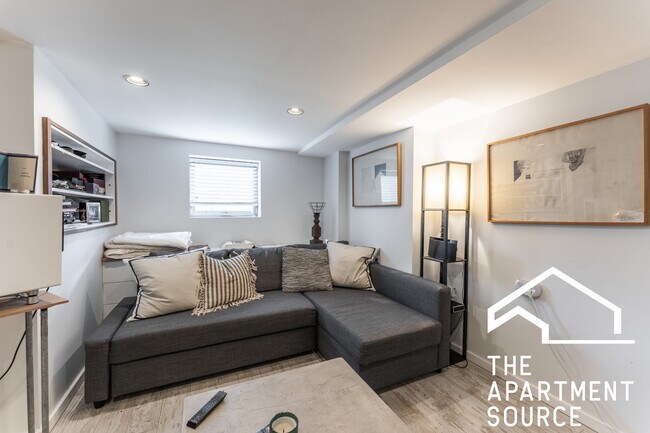 2732 N Monticello Ave unit G, Chicago, IL 60647 - photo 2