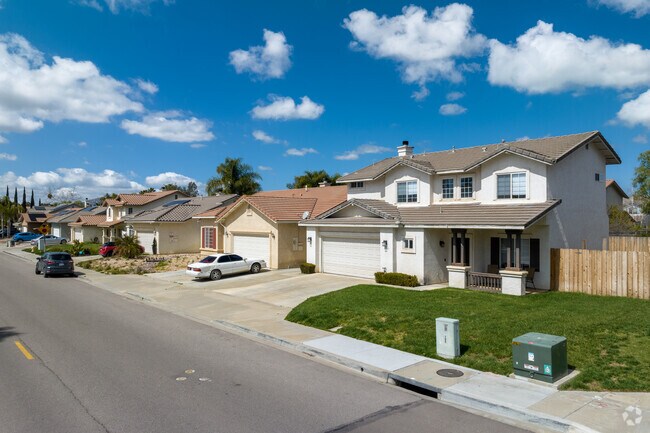 Row of Newer Single Family Homes in Ramona