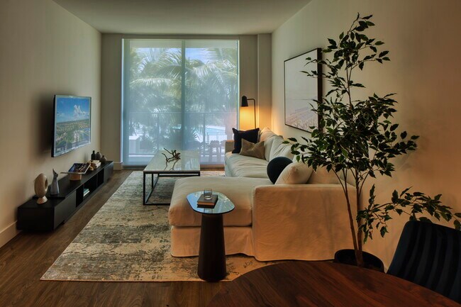 Ascent at Metropolitan Naples, Naples, FL 34104 - photo 4